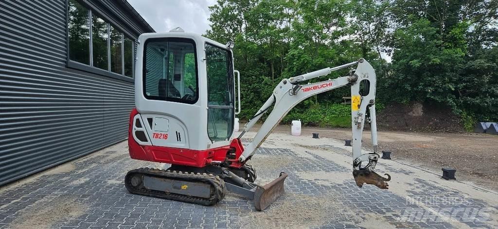 Takeuchi TB216 Minikaivukoneet < 7t