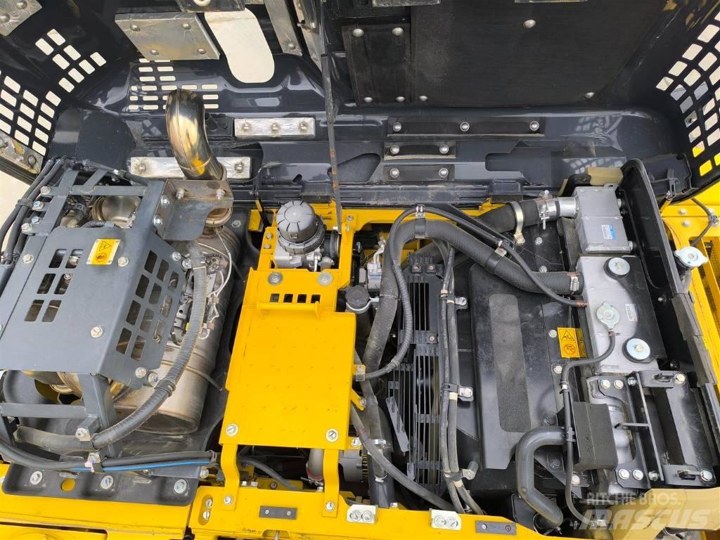 Komatsu HB 215 LC-3 Telakaivukoneet