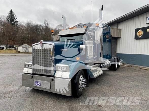 Kenworth W900 Vetopöytäautot