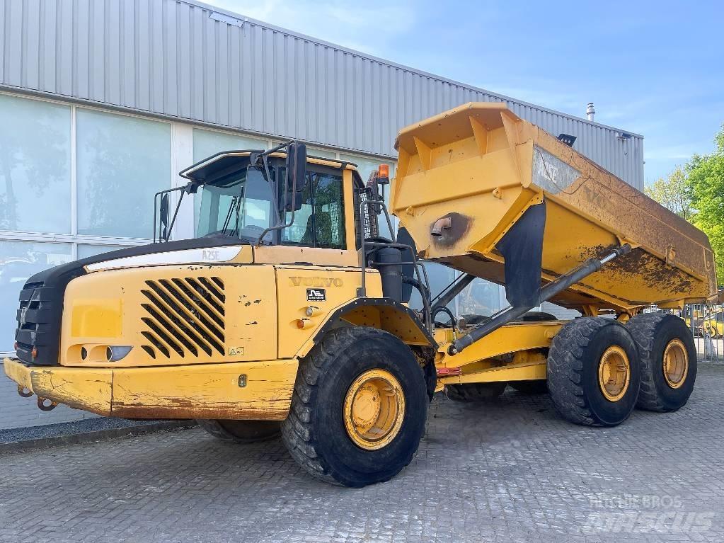 Volvo A25E Dumpperit