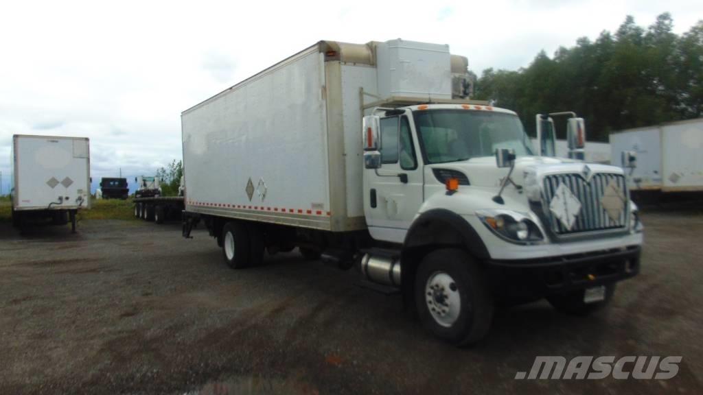 International 7600 Umpikorikuorma-autot