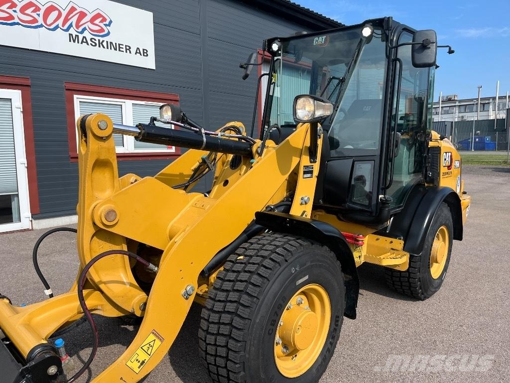 CAT 906M-20  35km/h Pyöräkuormaajat