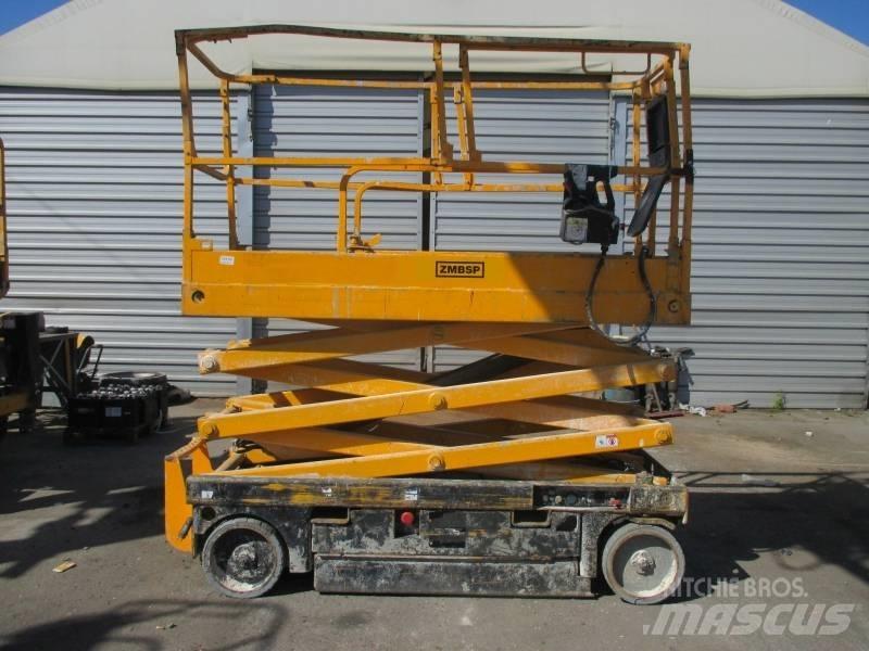 Haulotte Compact 8 Saksilavat