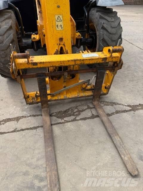 JCB 531-70 Kurottajat