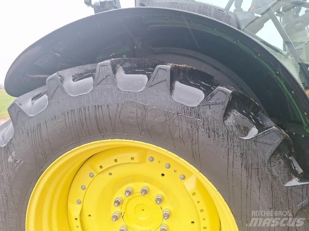 John Deere 6195R Traktorit