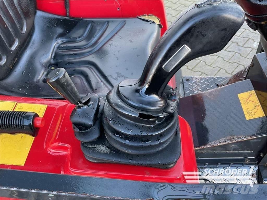 Schäffer 2336 SLT Pienkuormaajat