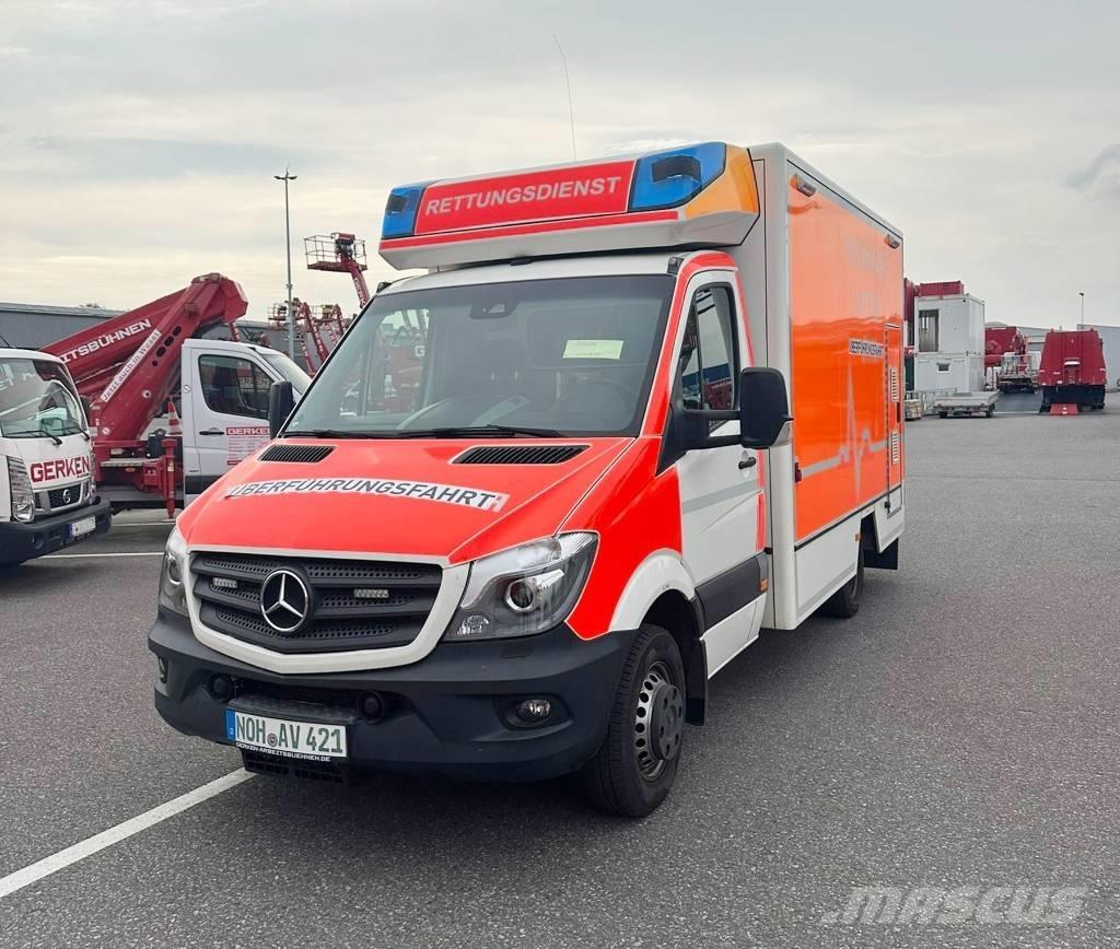 Mercedes-Benz 1032 Ambulanssit