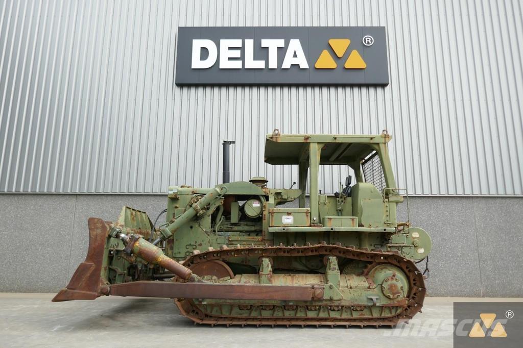 CAT D7F Ex-army Telaketjupuskutraktorit
