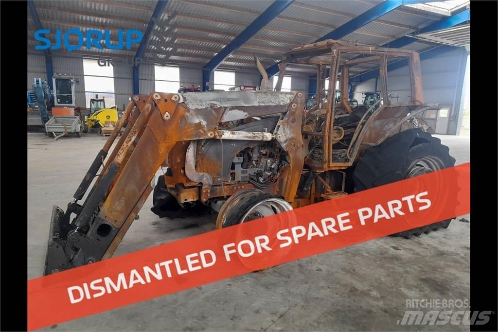 Valtra N121 Traktorit