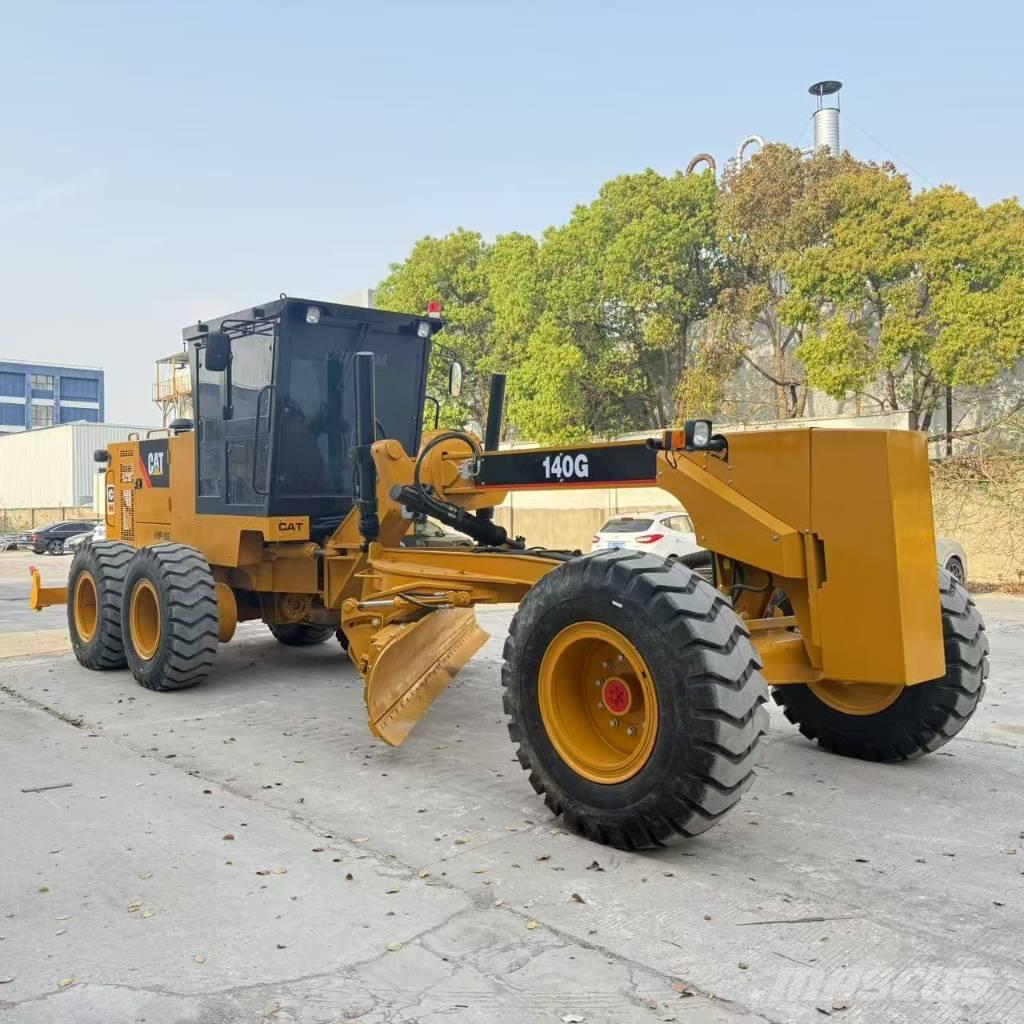 CAT 140 G Tiehöylät