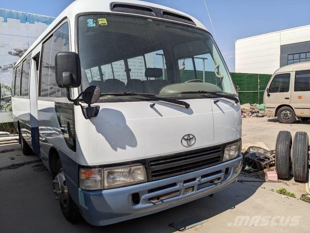 Toyota Coaster Bus Minibussit