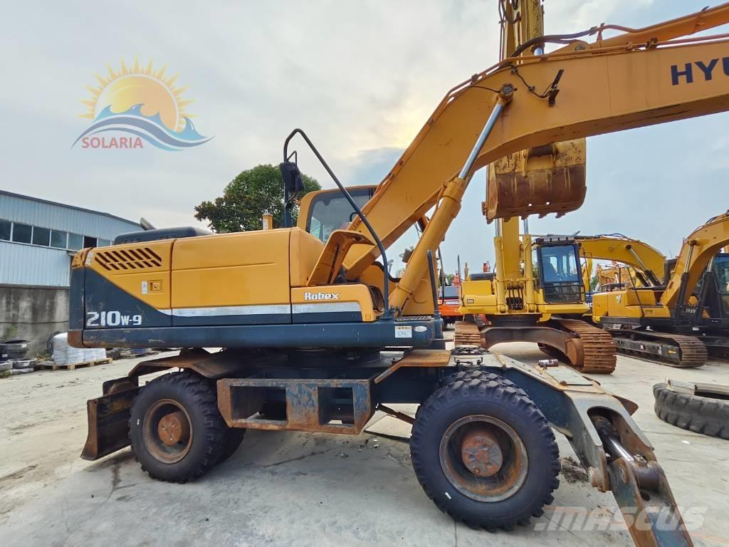 Hyundai Robex 210W-9 Pyöräkaivukoneet