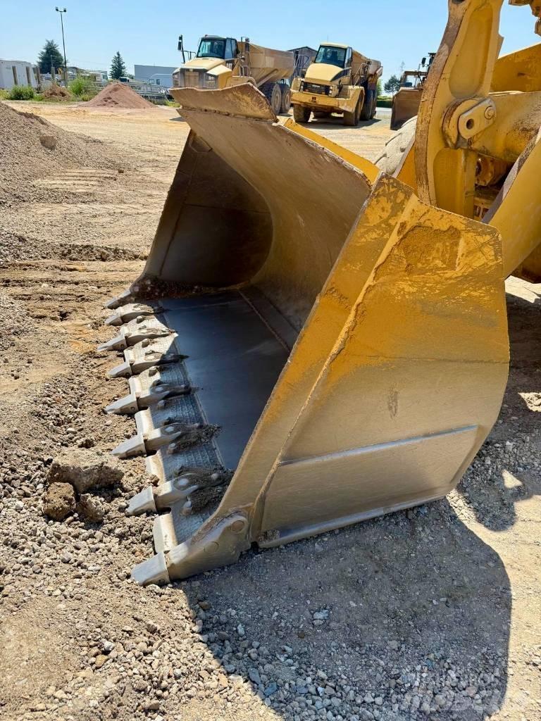 CAT 966 G Pyöräkuormaajat