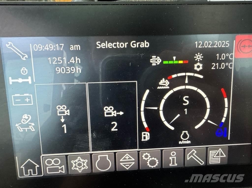 Liebherr LH 30 M Jätteenkäsittelijät