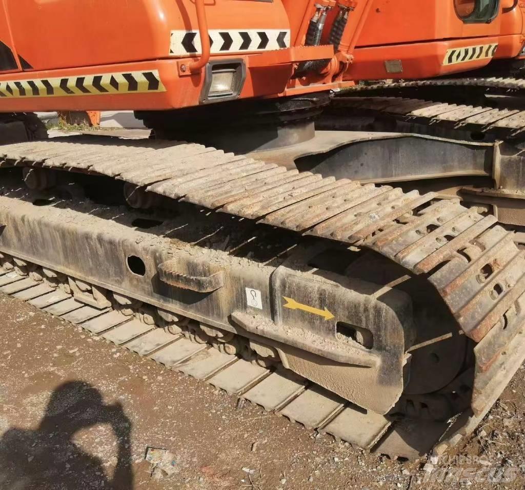 Doosan DH 220 Telakaivukoneet