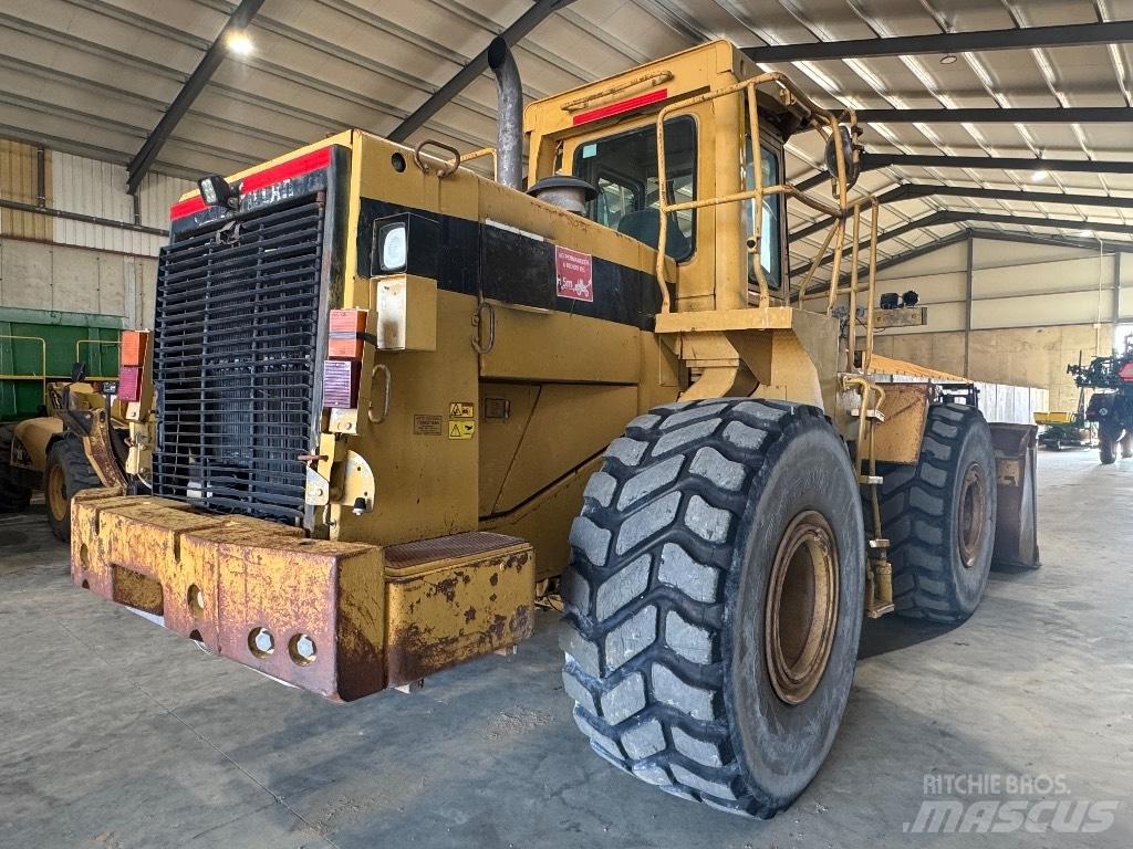 CAT 966 F Pyöräkuormaajat