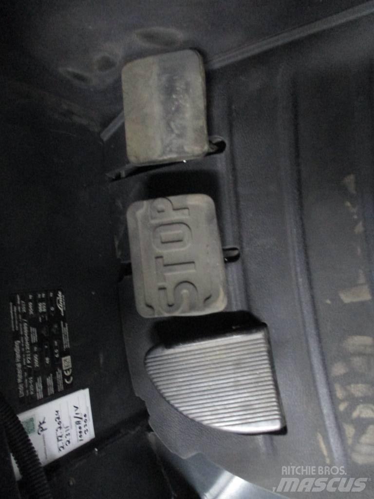Linde R20 Työntömastotrukit