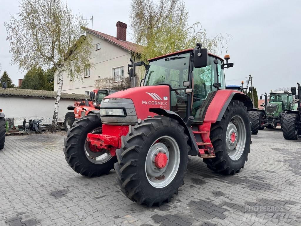 McCormick MC100 Traktorit