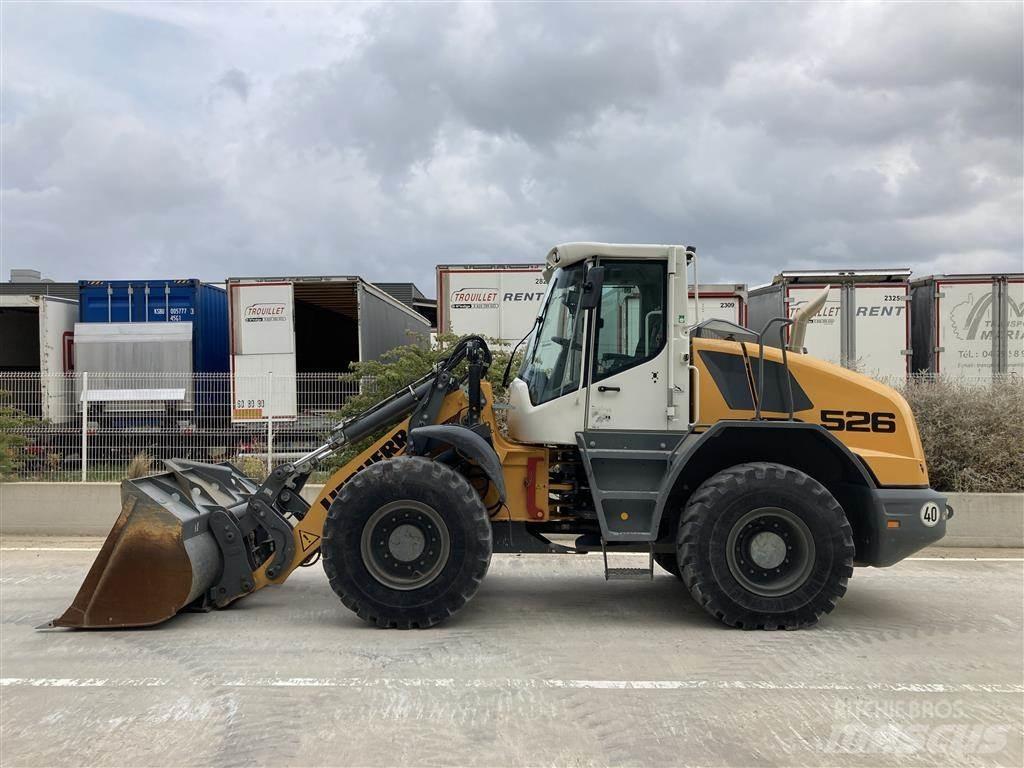 Liebherr L 526 Pyöräkuormaajat
