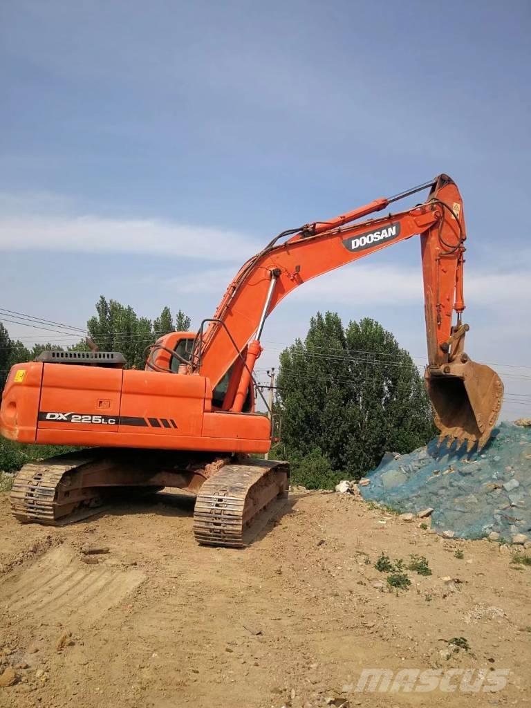 Doosan dx225 Telakaivukoneet