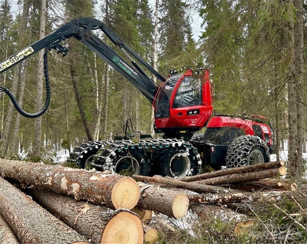 Komatsu 951 Harvesterit