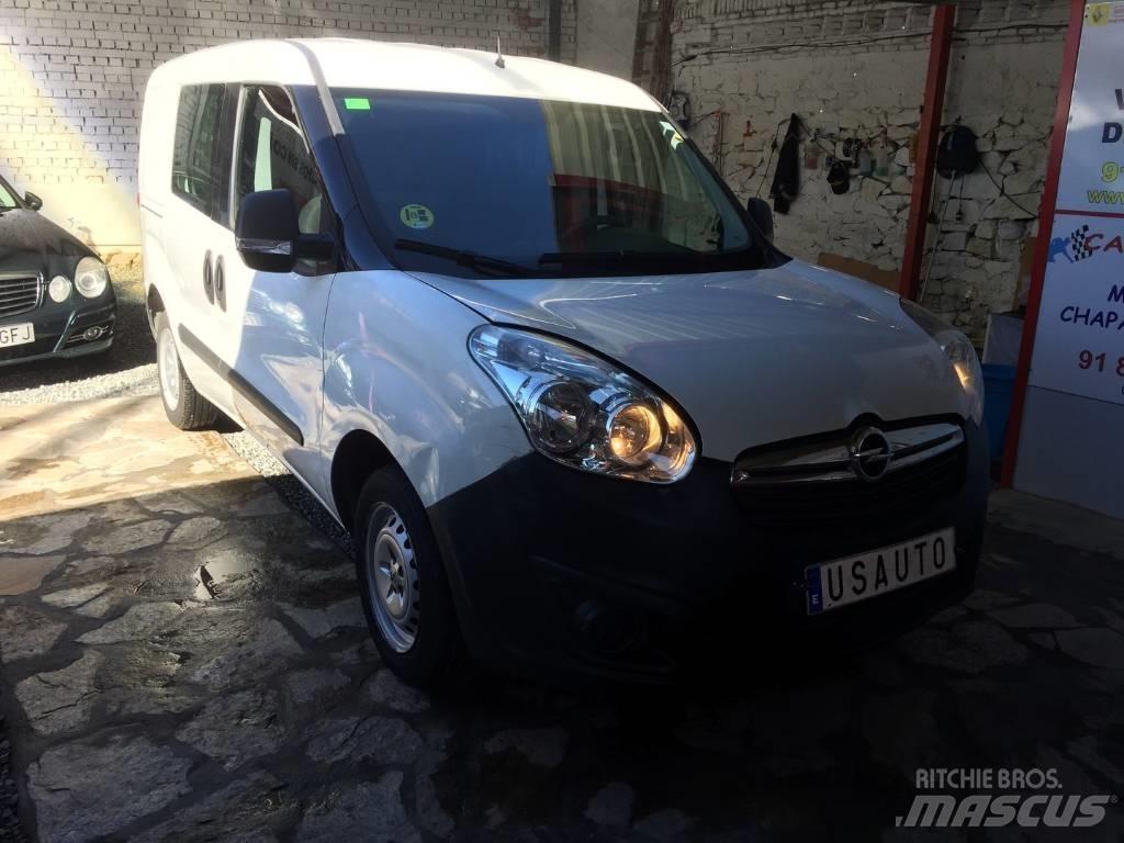 Opel Combo Pakettiautot