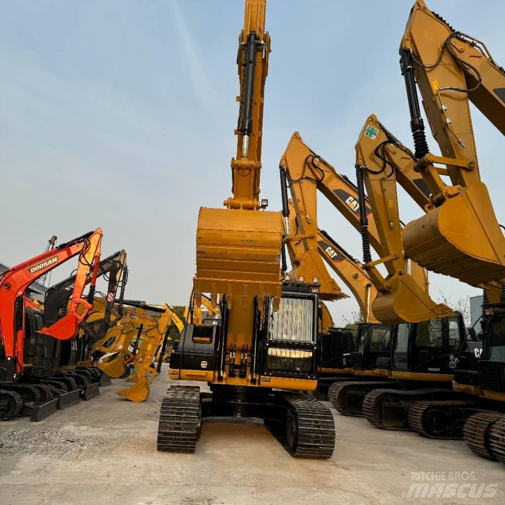 CAT 320D2 Midikaivukoneet 7t - 12t