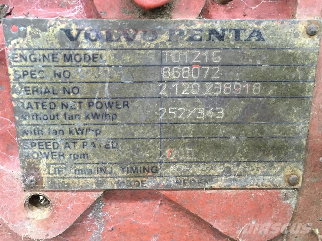 Volvo TD121G USED Moottorit