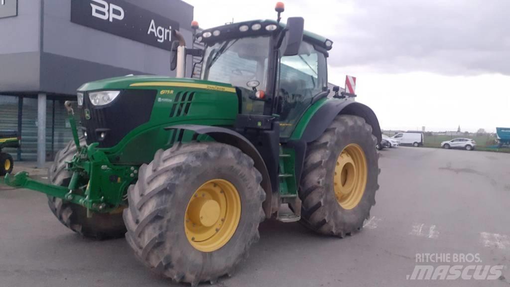 John Deere 6175 R Traktorit