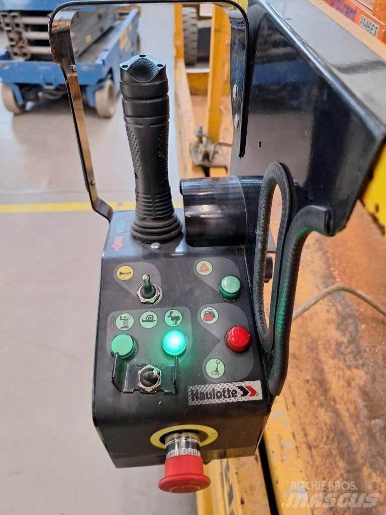 Haulotte Compact 12 Saksilavat