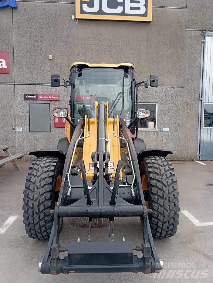 JCB 409 Pyöräkuormaajat