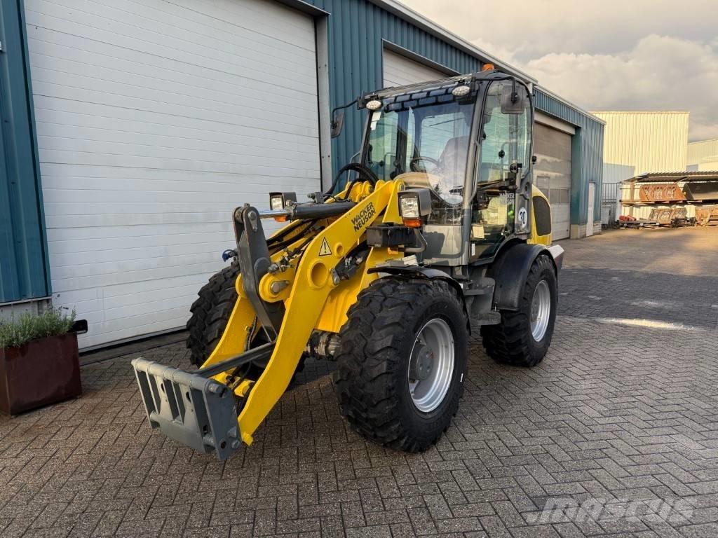 Wacker WL52 Pyöräkuormaajat