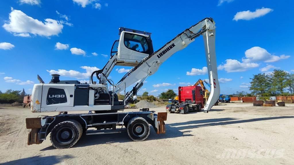 Liebherr LH 30 M Jätteenkäsittelijät
