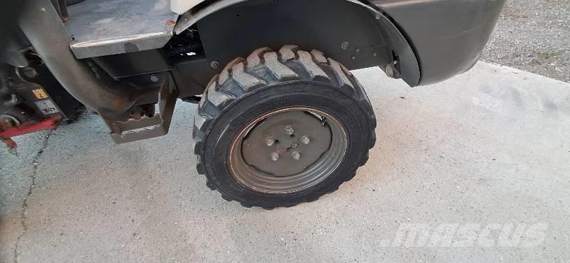 Ausa D 100 AHA Minidumpperit