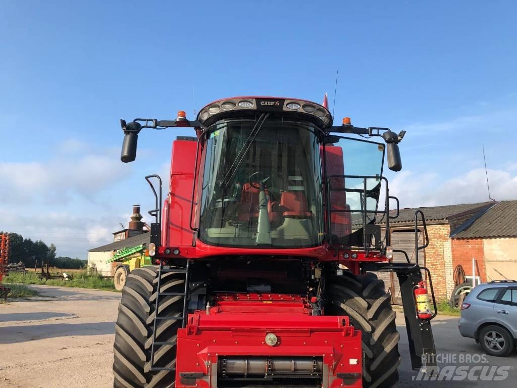 CASE AF7150 Leikkuupuimurit