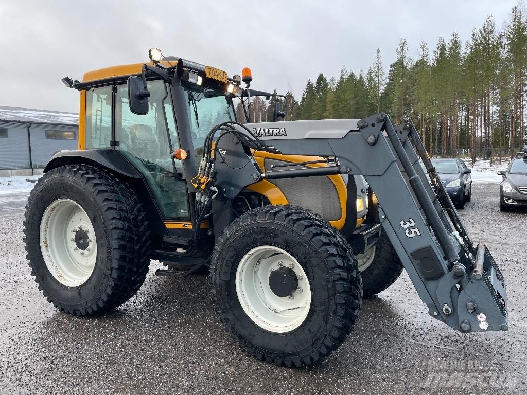 Valtra A 95 Traktorit