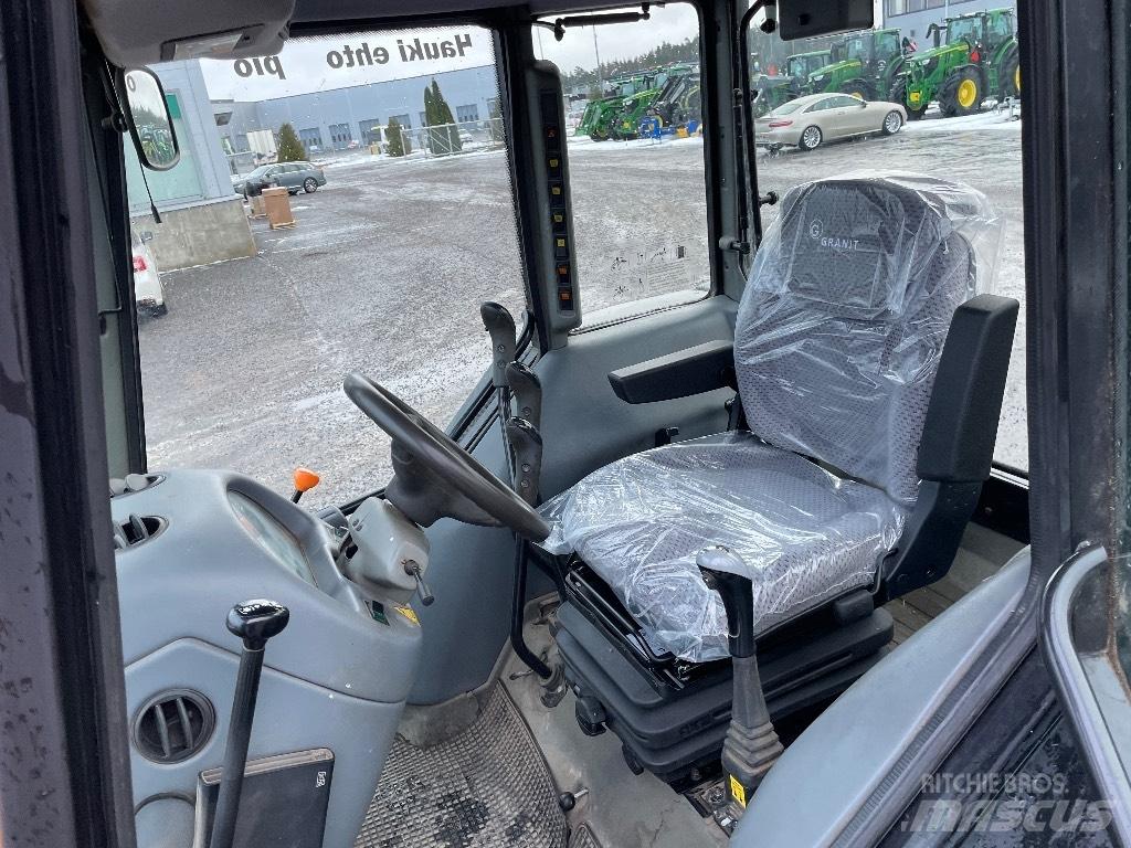 Valtra A 95 Traktorit
