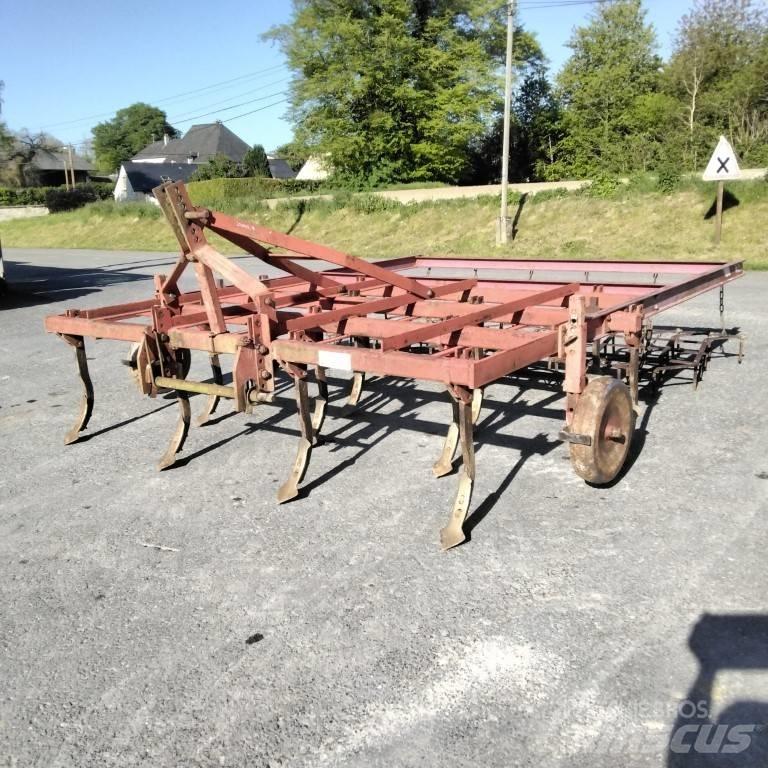 Rau 3M Kultivaattorit