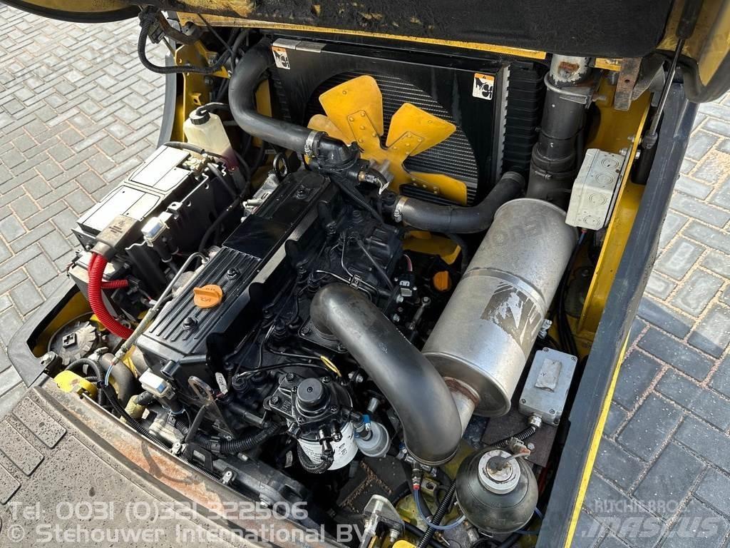 Yale GDP25 VX Dieseltrukit