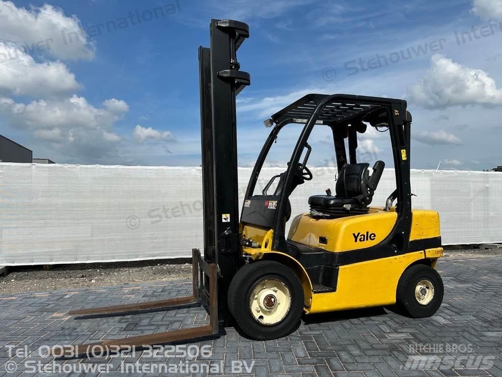 Yale GDP25 VX Dieseltrukit