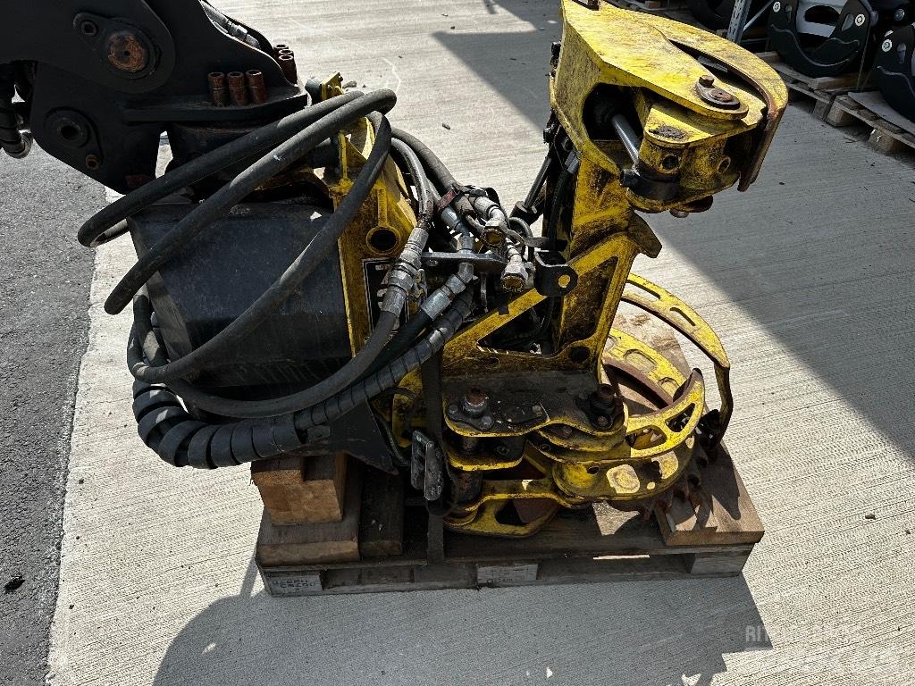 John Deere 730 Hakkuupäät