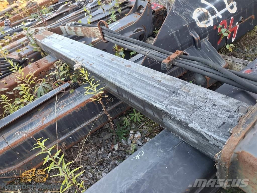 Cranab CRF 11 Kuormatraktorinosturit