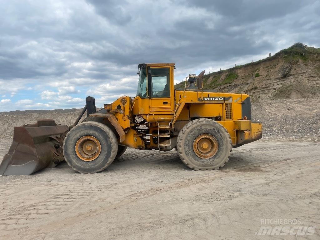 Volvo L 180 C Pyöräkuormaajat