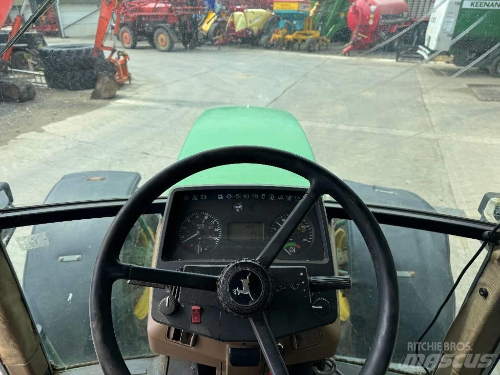 John Deere 6800 Traktorit