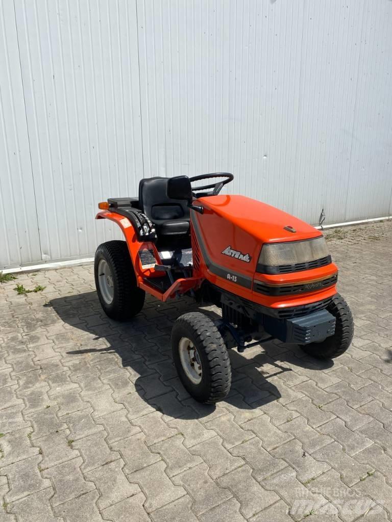 Kubota ASTE A13 Taajamatraktorit