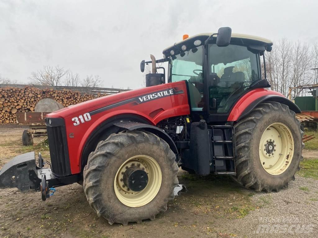 Versatile 310 Traktorit
