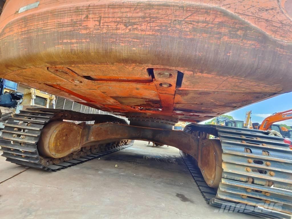 Doosan DX 300 LC Telakaivukoneet
