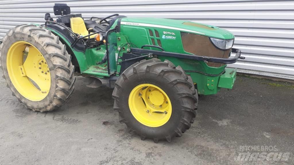 John Deere 5075GL Traktorit