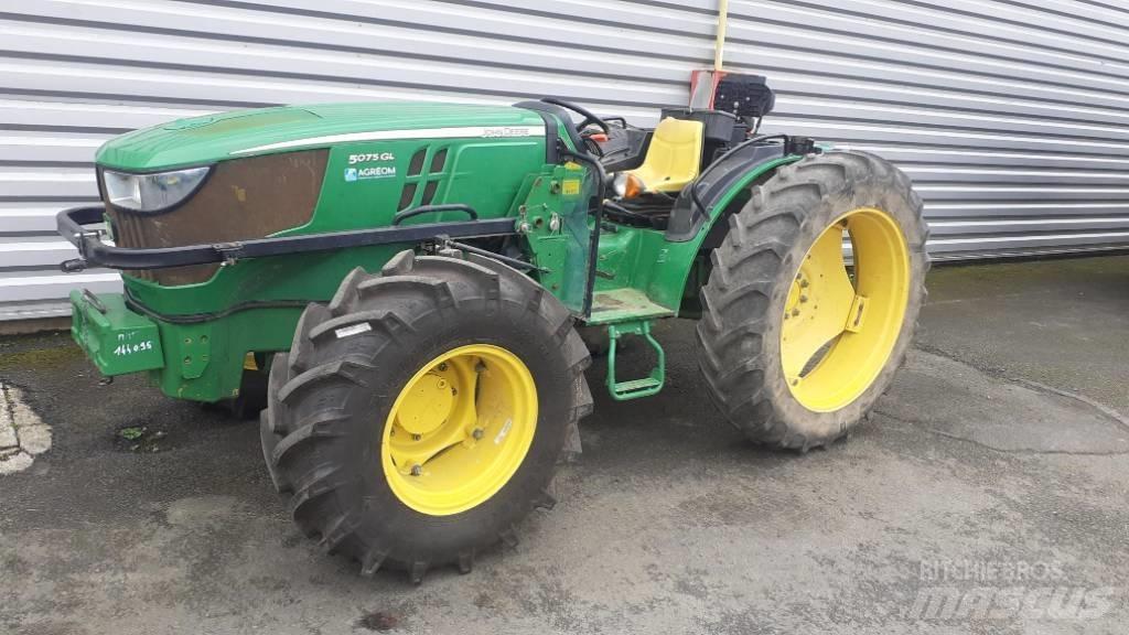 John Deere 5075GL Traktorit