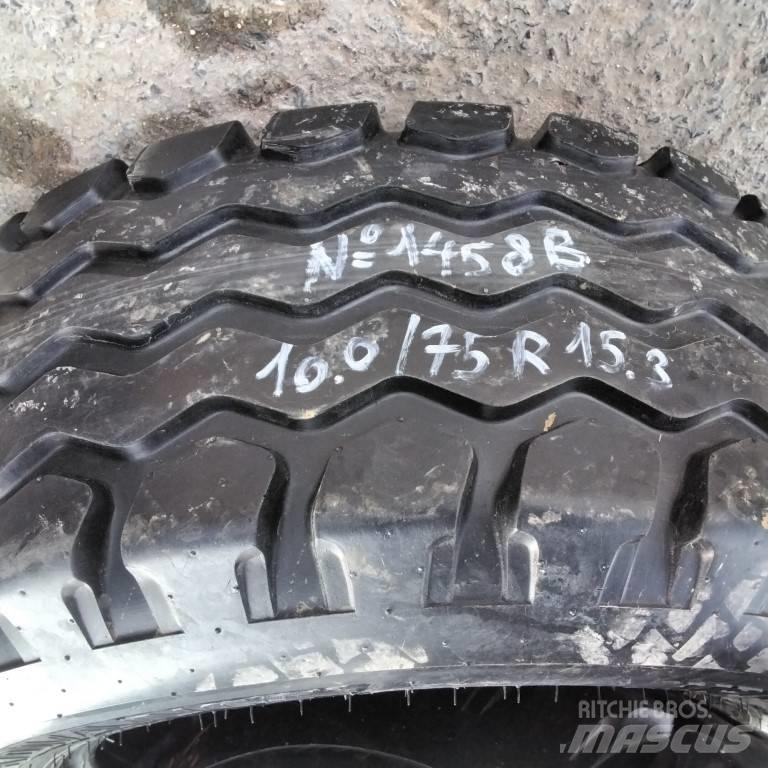 Advance 10.0/75R15.3 Renkaat ja vanteet